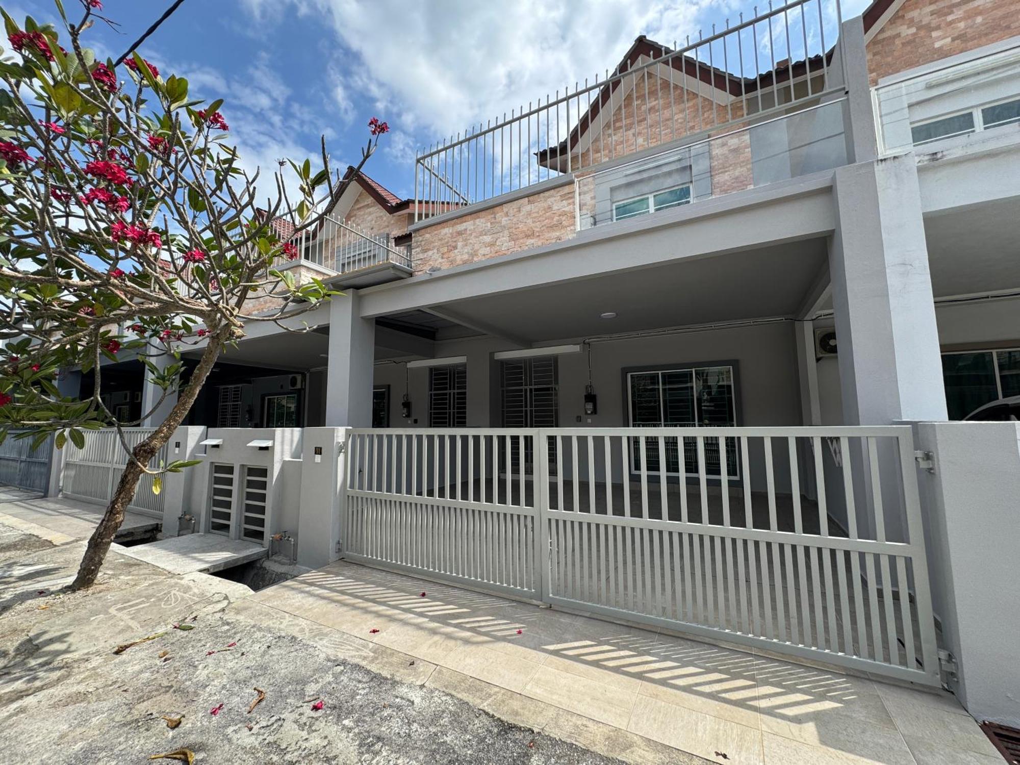 Langkawi Cozy Holiday Home At Taman Simfoni By Zervin Kuah Extérieur photo